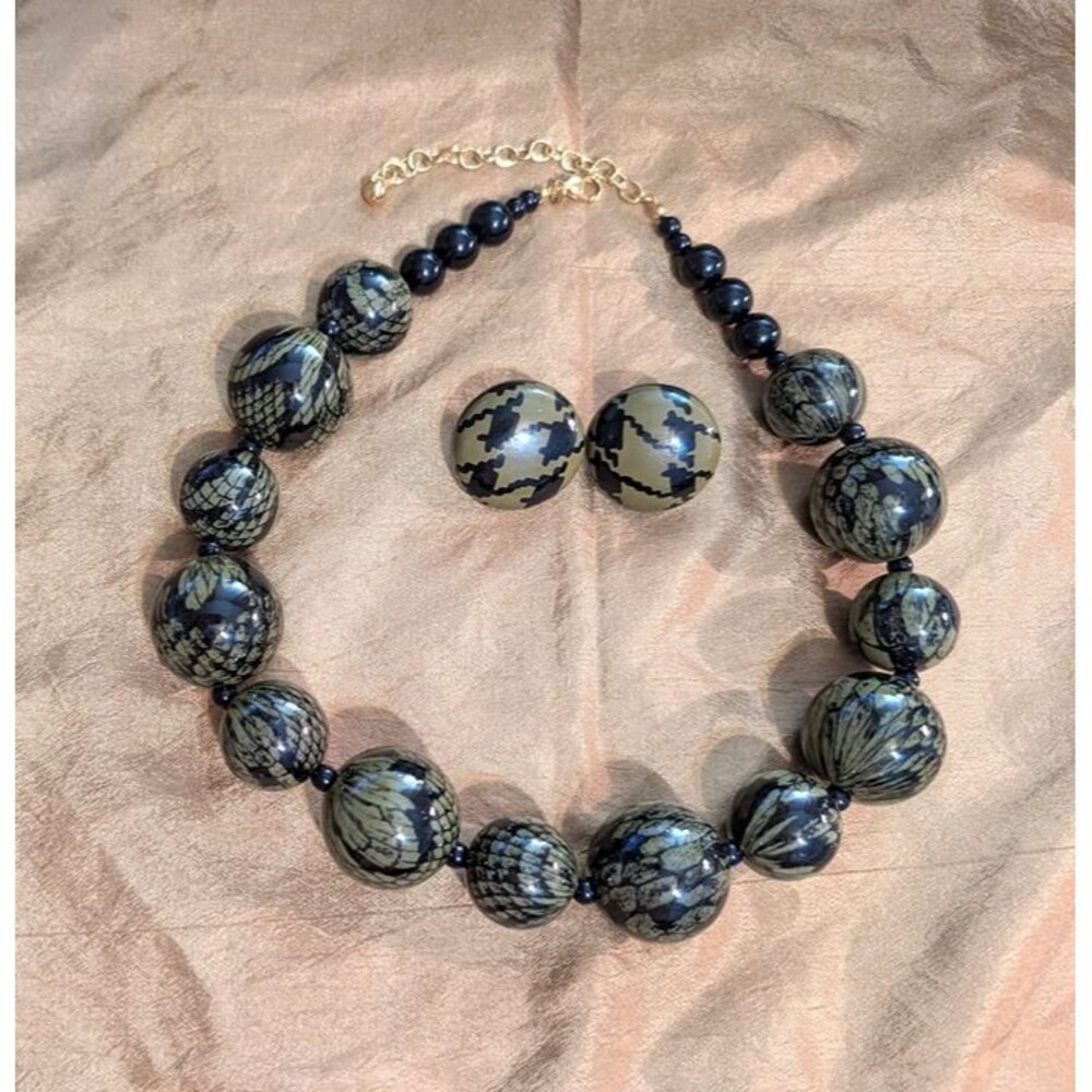 Vintage Signed Joan Rivers Classics Collection Snakeskin-Patterned Bead Set